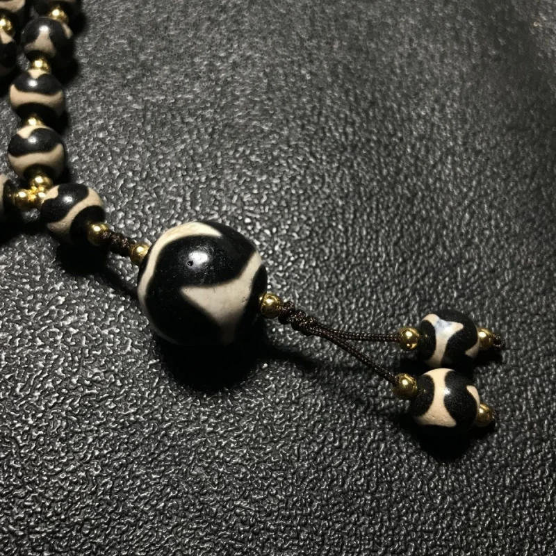 قلادة Dzi أصلية ، صورة واحدة من العقيق ، سن نمر كبير ، 20 ، صغيرة 10