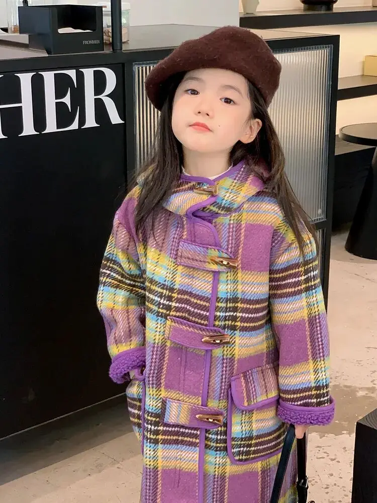 

New Baby Girl Woolen Coat Autumn and Winter Clothing New Children's Checkered Windbreaker Thickened Woolen Coat