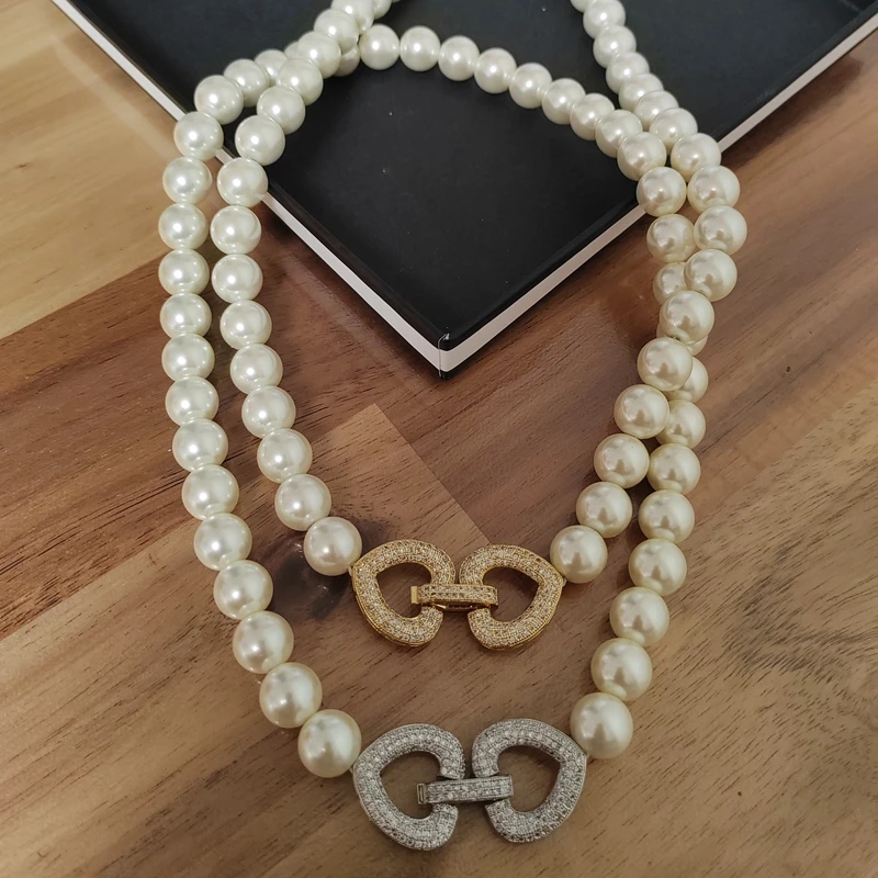 Exquisite doppelte Kamelien-Schnalle aus Glas mit künstlichen Perlen, kurze Kette, Halsband-Schmuck – Detail 10