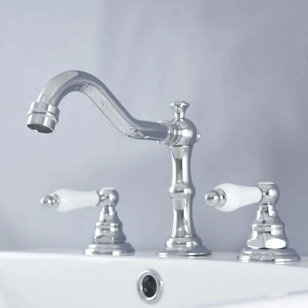 Polished Chrome Brass Deck Mounted Dual Handles Widespread Bathroom 3 Holes Basin Faucet Mixer Water Taps mnf972