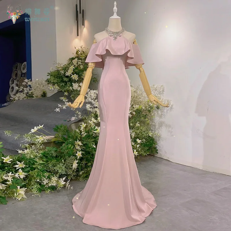 

Elegant O-neck Beading Design Simple Waist Wedding Bridesmaid Dress Hanging Neck and Exposing Shoulders Slim Quinceanera Dresses