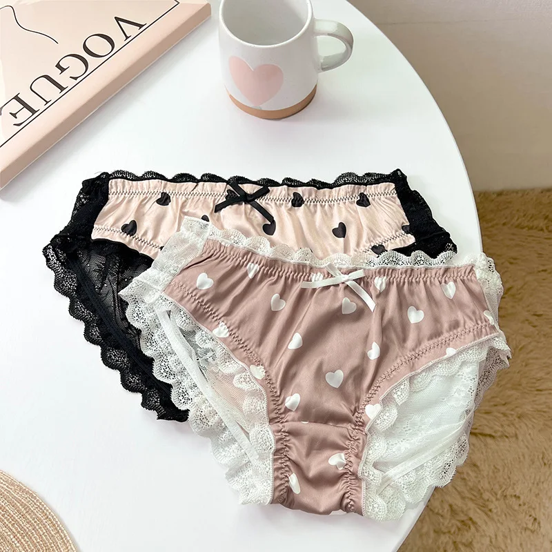 

Pure Lace Edge Japanese Sexy Satin Breathable and Comfortable Fashion Love Printing Pure Cotton Grade Triangle Pants for Women