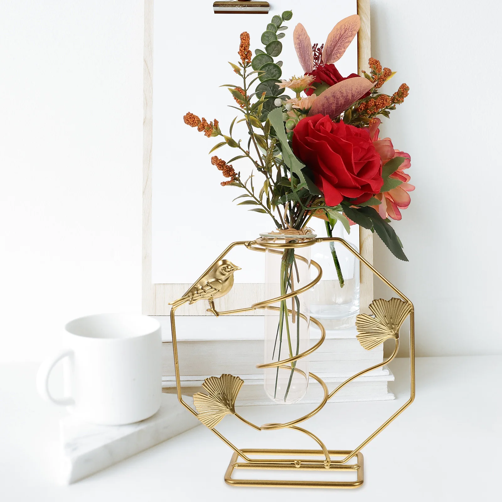 

Iron Art Vase Nordic Style Glass Flower Vase for Home Decor Living Room Bedroom Bathroom Garden Balcony Wedding Ceremony