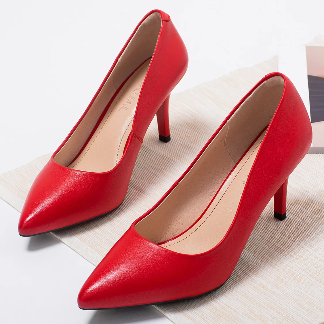 

Genuine Cow Leather High Heels New Spring Pointed Toe Pumps Red Black Party Dress Women Lady Office Work Shoes Large Size A0002