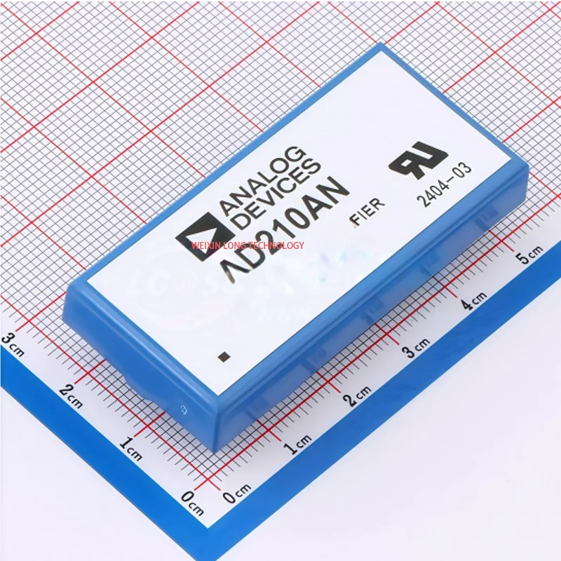 

AD210AN Прецизионный трехпортовый изолирующий усилитель с широкой полосой