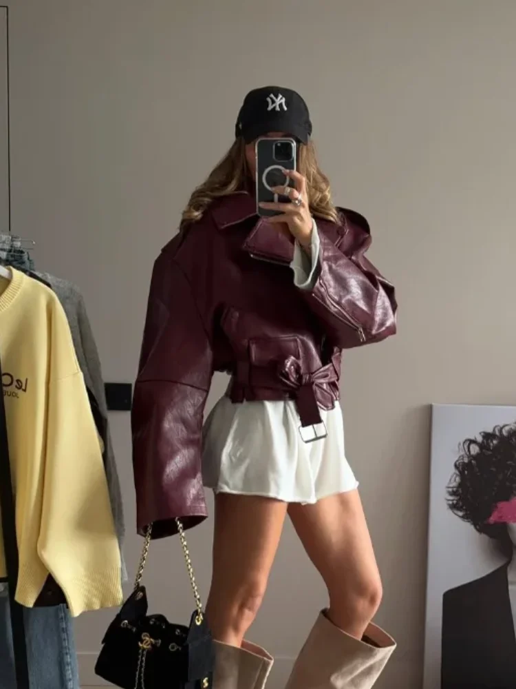 

Women Red Lace Up Short Leather Jacket Chic Waist Cinching Lapel Long Sleeve Zipper Pocket Coat 2025 Autumn New Commuter Outwear