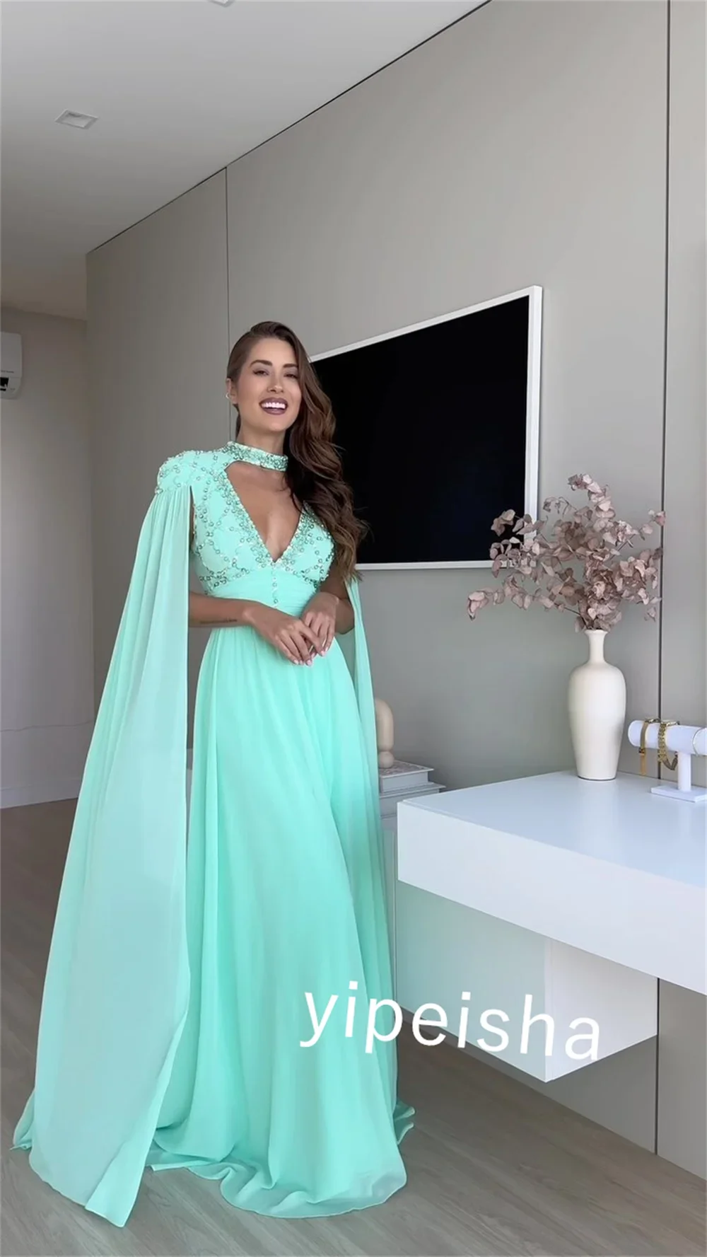 Vestidos largos personalizados del vestido de ocasión a medida del cuello alto de una línea de fiesta de lentejuelas de la gasa