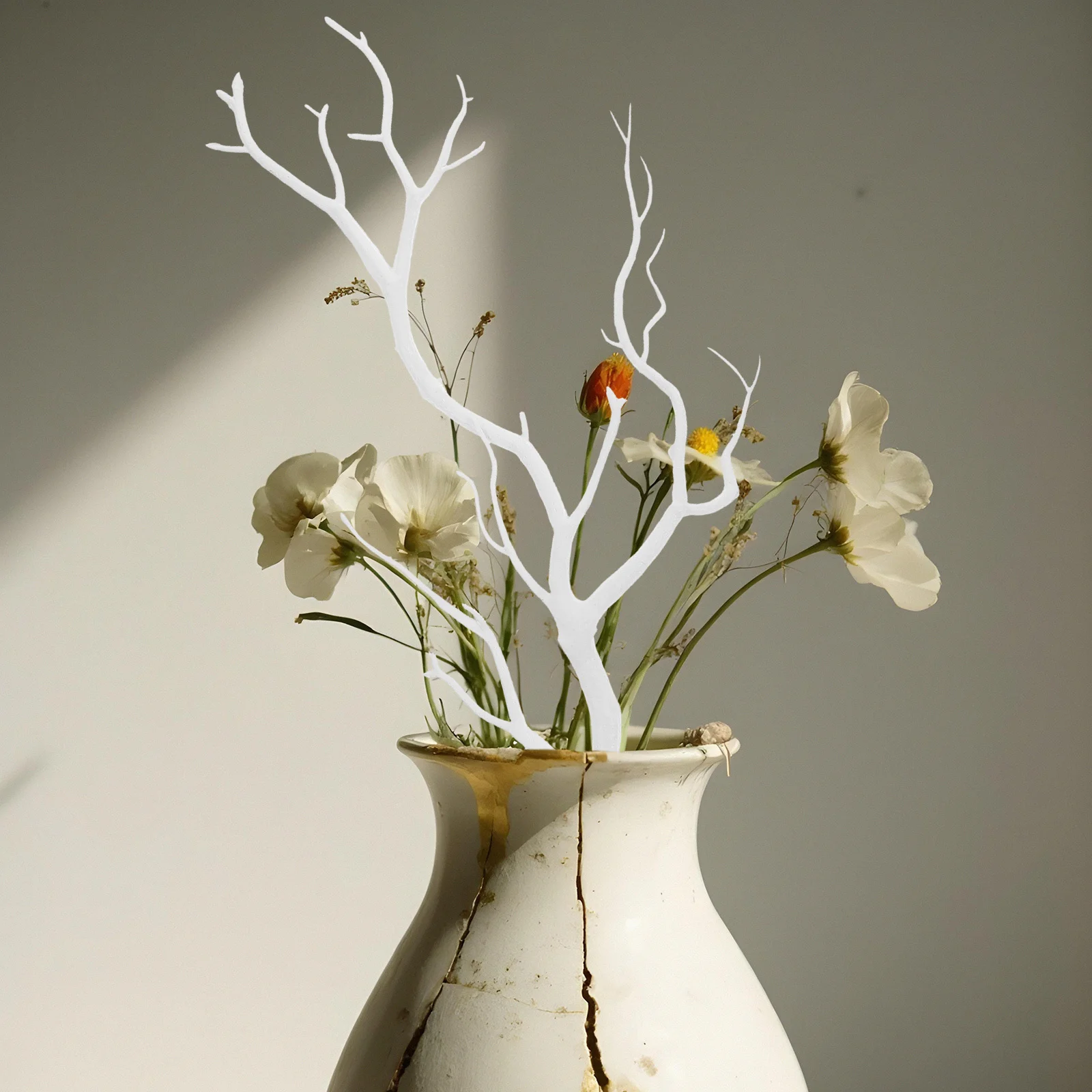 

2pcs White Faux Decoration Artificial Tree Christmas Floral Stems Winter Vase Filler Decorative Branches For Vases Tall Sticks