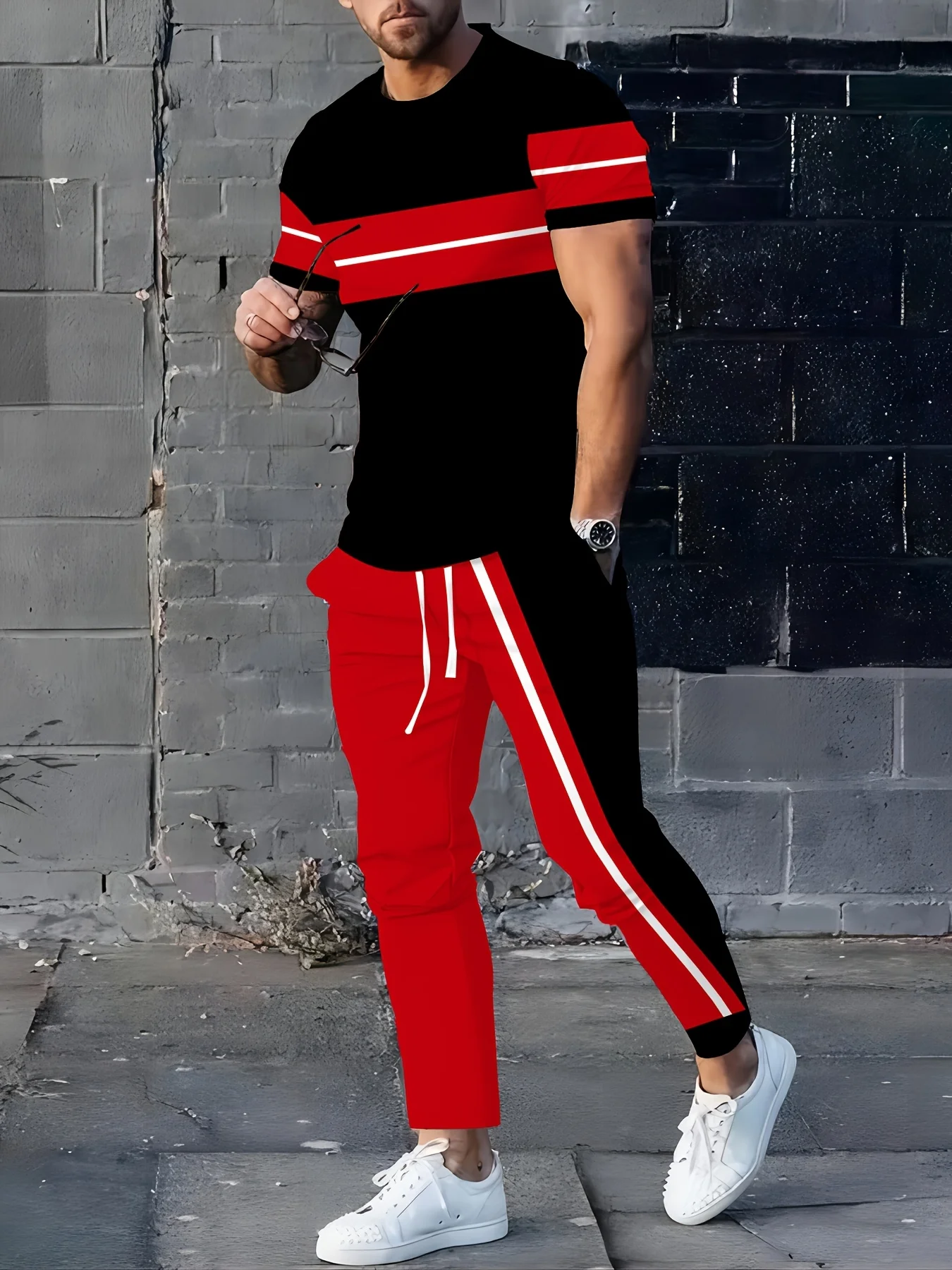 

The 3D printed pattern of the 2025 Fashion Men's sportswear set is summer casual breathable and refreshing