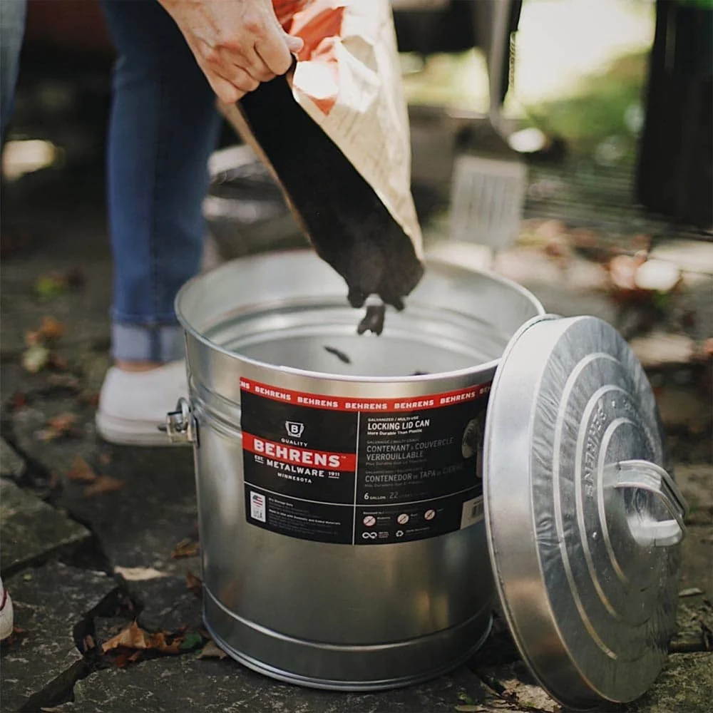 علبة تخزين بغطاء قفل من الفولاذ المجلفن سعة 6 جالون، حاوية طعام جافة مقاومة للقوارض شديدة التحمل، مزرعة حديقة منزلية مثالية
