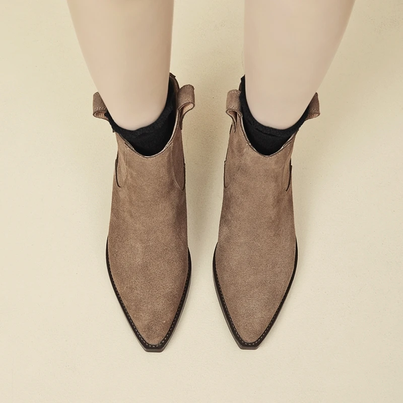 AIYUQI Damen-Stiefeletten 2026, neue Western-Cowboy-Stiefel mit spitzer Zehenpartie und Reißverschluss für Damen, Arbeitsstiefel mit Blockabsatz für Damen – Detail 9