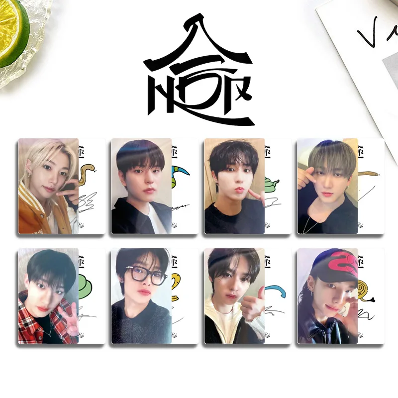 Tarjeta pequeña de colección de estrellas de grupo masculino SKZOO, tarjeta aleatoria de la serie Carter Classic, para fans de Stray Kids