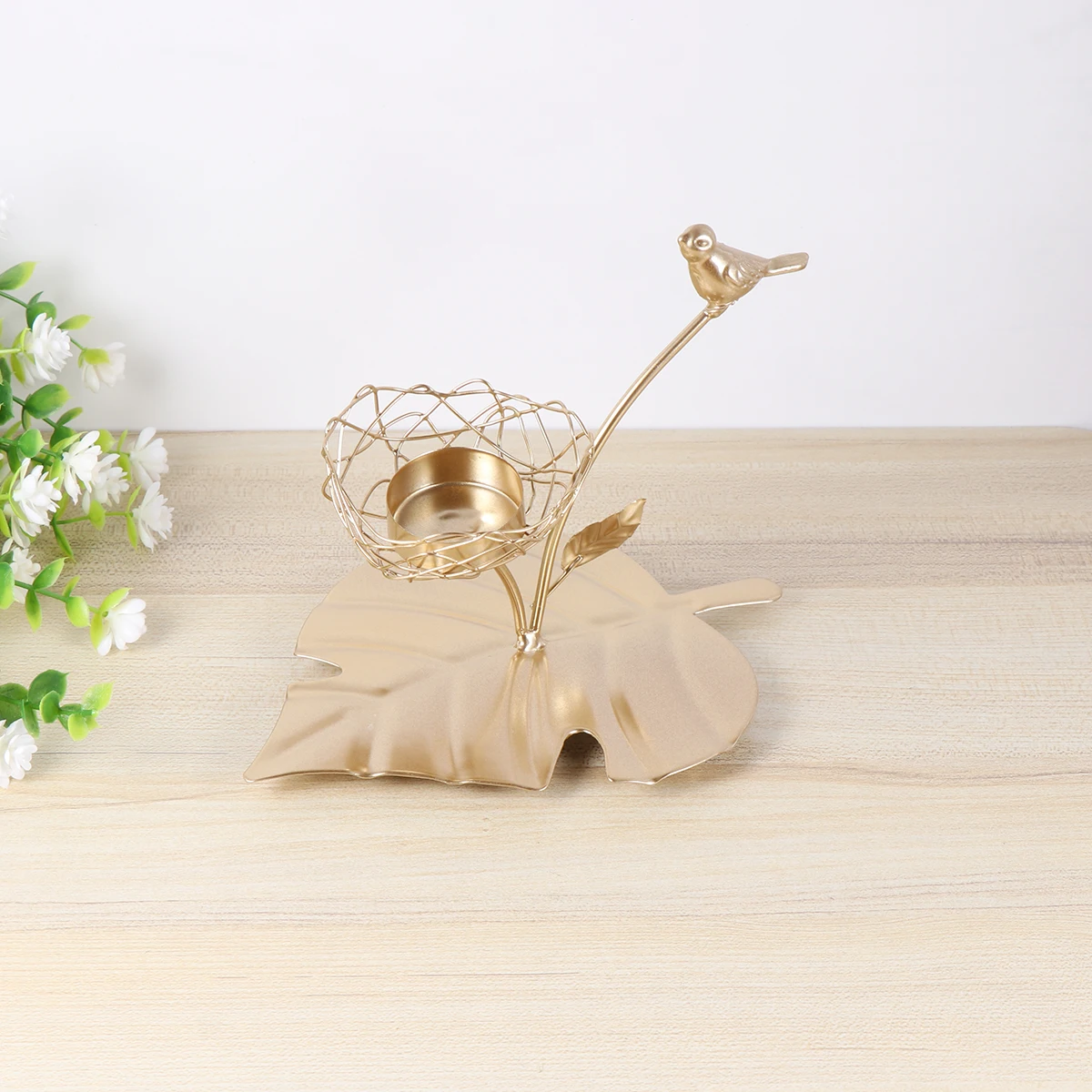 

Iron Base Holder Tree Branch Shape Small Bird Nordic Style Decorative Candlestick Home Wedding Party Desktop Ornament