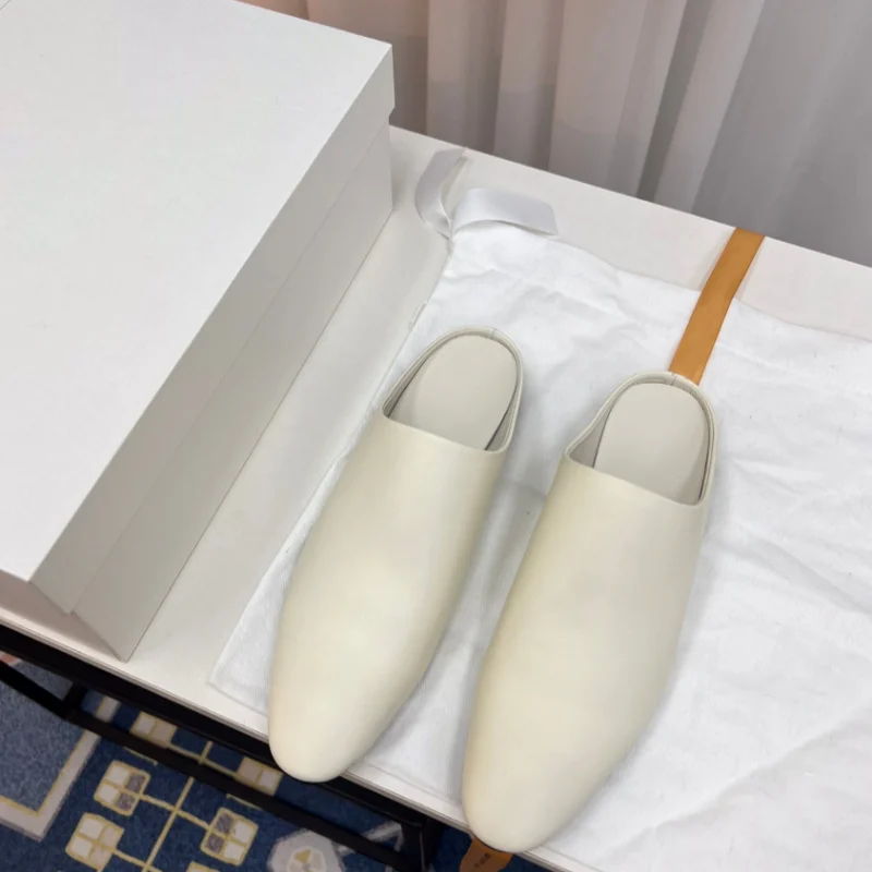 

Summer New Pointed Bright Face Flat Sole Single Shoes Women's Shallow Mouth Genuine Leather Low Heel Small Leather Shoes Ha
