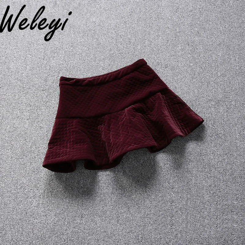 

European Sweet Ruffles Corduroy Short Skirt Autumn and Winter 2024 New Elegant Anti-light Strip Velvet Short Skirts for Women