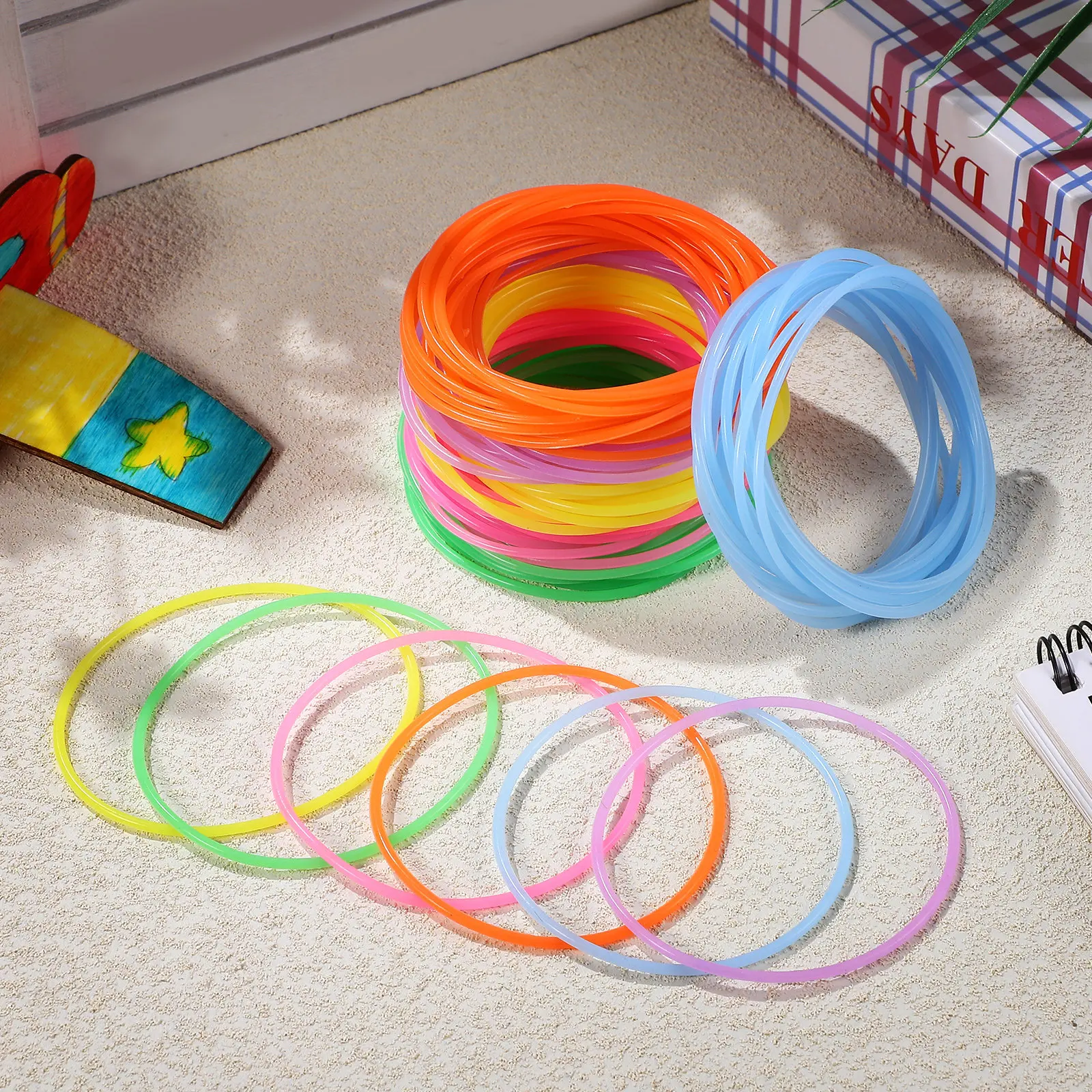 

120Pcs Silicone Jelly Bracelets Hair Ties Women Neon Colorful Elastic Adjustable Bracelet Hair Accessories Multifunctional Daily