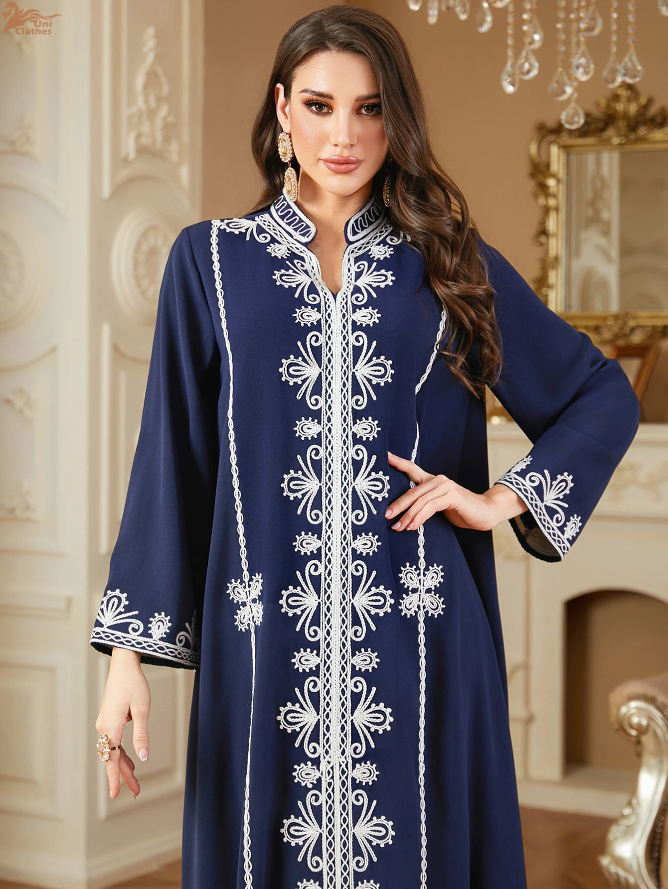 

Уни Рамадан Дубай вышивка Абая мусульманское элегантное женское вечернее платье марокканский кафтан с зубчатым воротником-стойкой