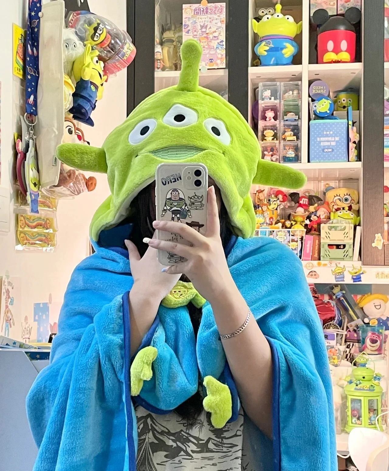 Miku Stitch Alien Big Size Hooded Blanket 4 Seasons Warm Cape For Home Dorm Anime Fans Kawaii Plush Fleece Throw Gift