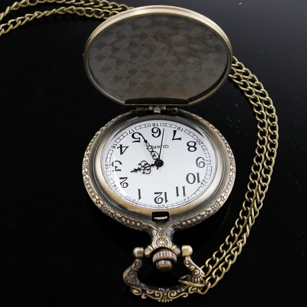 Vintage Tree Sculpture Arabic Digital Dial Quartz Steam Punk Pocket Watch Men's and Women's Necklace Pendant with Chain Gift