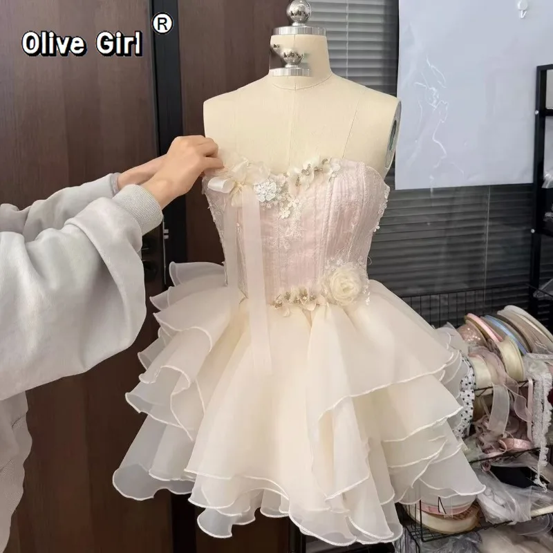 Olivegirl Prinzessinnenkleid mit Perlen, Fischgrätenmuster und Blumenriemen, Puffärmel-Kleid für Erwachsene, Hochwertiges Luxus-Geburtstagskleid mit Rüschen