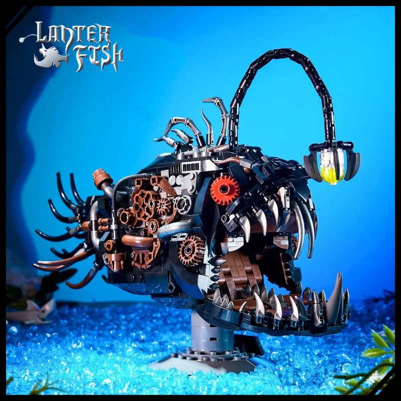 Kit modello di blocchi di costruzione meccanici Anglerfish con luce a LED Set di costruzioni complesse per giocattoli assemblati creativi per adulti