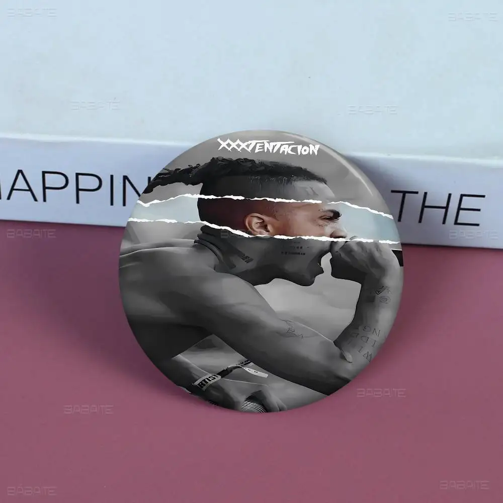 الهيب هوب Z-XXXTentacion فيلم لزجة لينة زر دبوس مشرق مطبوعة أيقونة هدية للأصدقاء شارة طوق بروش التلبيب دبوس معدني #5