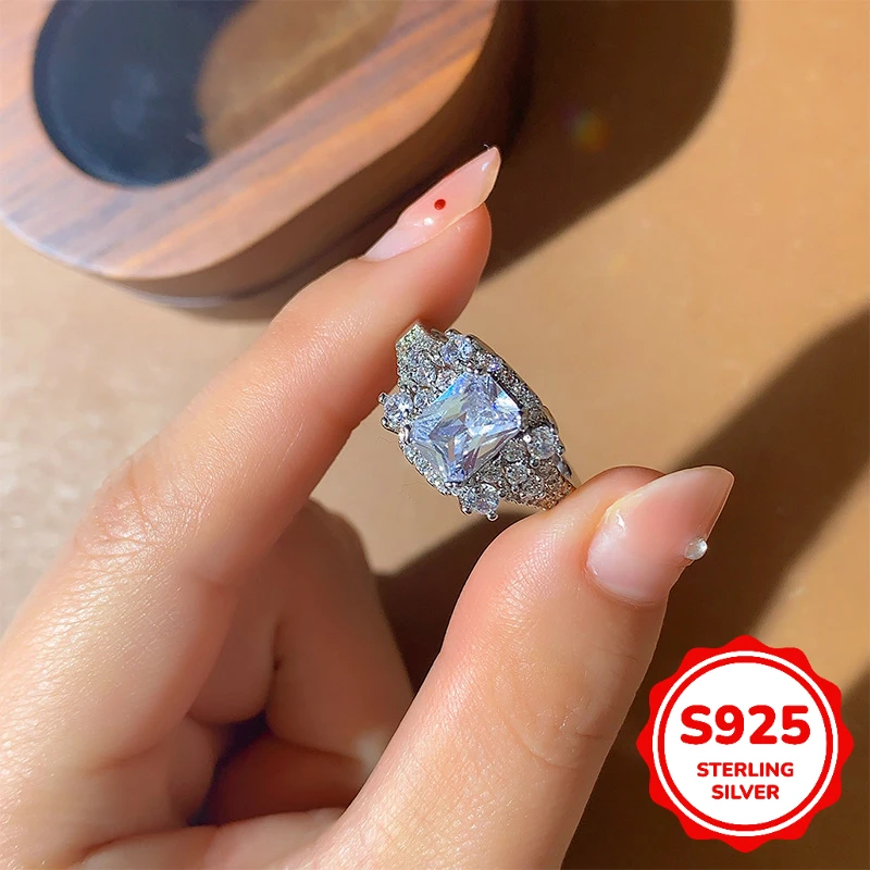 

Creative S925 Sterling Silver Princess Square Geometric Full Diamond Ring Ladies Engagement Gift Jewelry