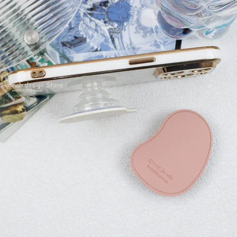 جلد لطيف للهاتف المغناطيسي Magsafe Griptok قبضة توك حامل آيفون 15 برو ماكس شحن لاسلكي قوس حامل