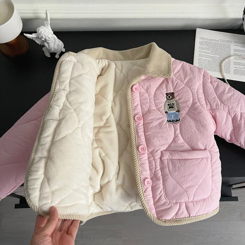 Cappotto per bambini inverno nuova versione coreana di ragazze cappotto imbottito ricamato con risvolto cappotto piccolo vestiti invernali per