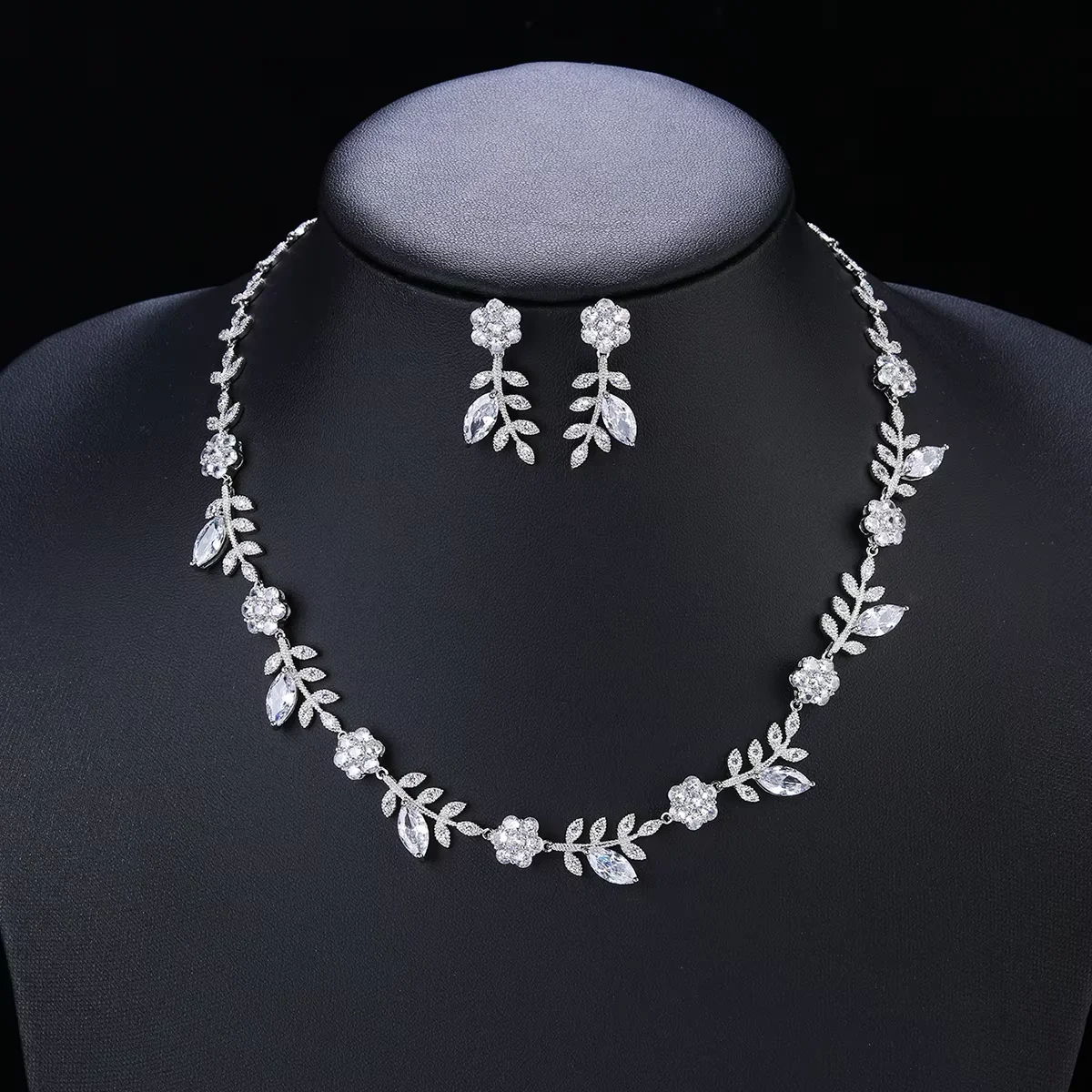 Classic Crystal CZ Cubic Zirconia Bridal Wedding Flower Necklace Earring Set Jewelry Sets for Women Prom Accessories CN10156