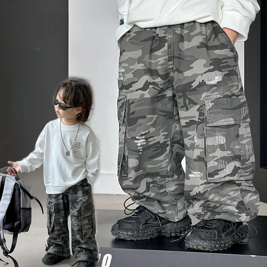 Autumn Pants for Boys Korean Version 2026 New Camouflage Perforated Work Pants Wide Leg and Stylish