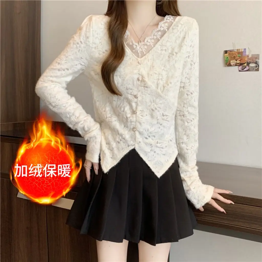 French Style Lace Base Shirt Slim Fit New Fashion with Thick Velvet Long Sleeved Slit Top for Women