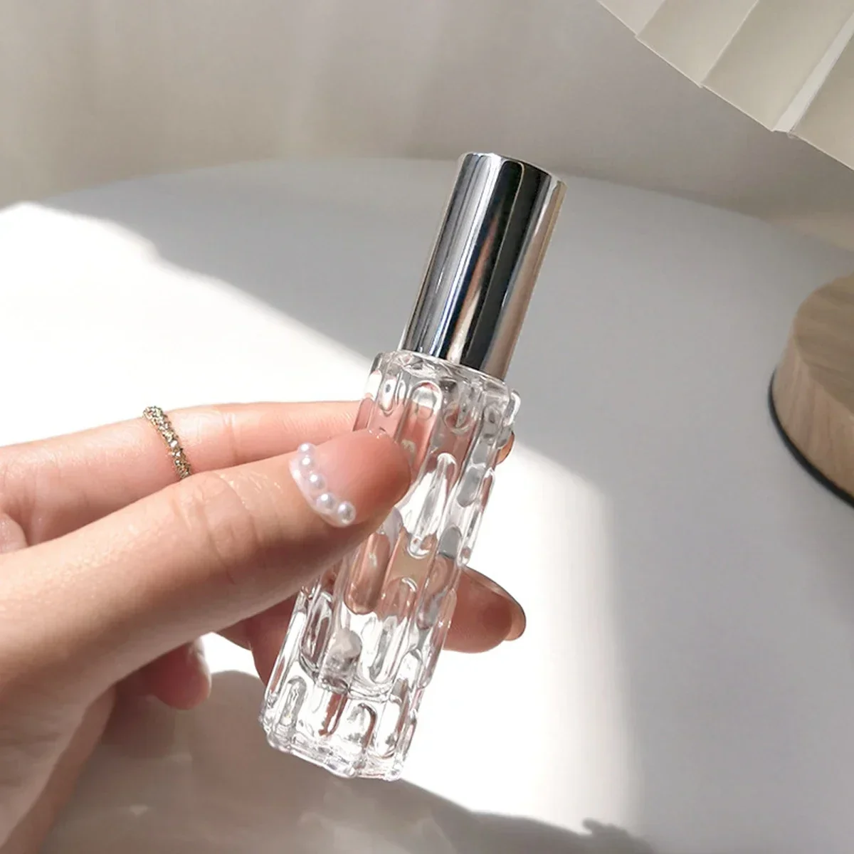 

10/15ML Glass Spray Bottle Aluminum Wire Spray Perfume Dispenser Travel Independent Bottle Portable Storage Perfume Subpackage