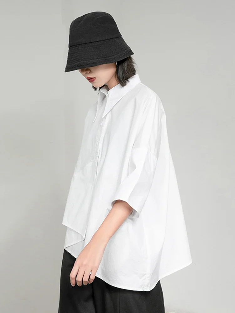 [EAM] Women White Irregular Big Size Casual Blouse New Lapel Three-quarter Sleeve Shirt Fashion Tide Spring Autumn 2024 1DF4634