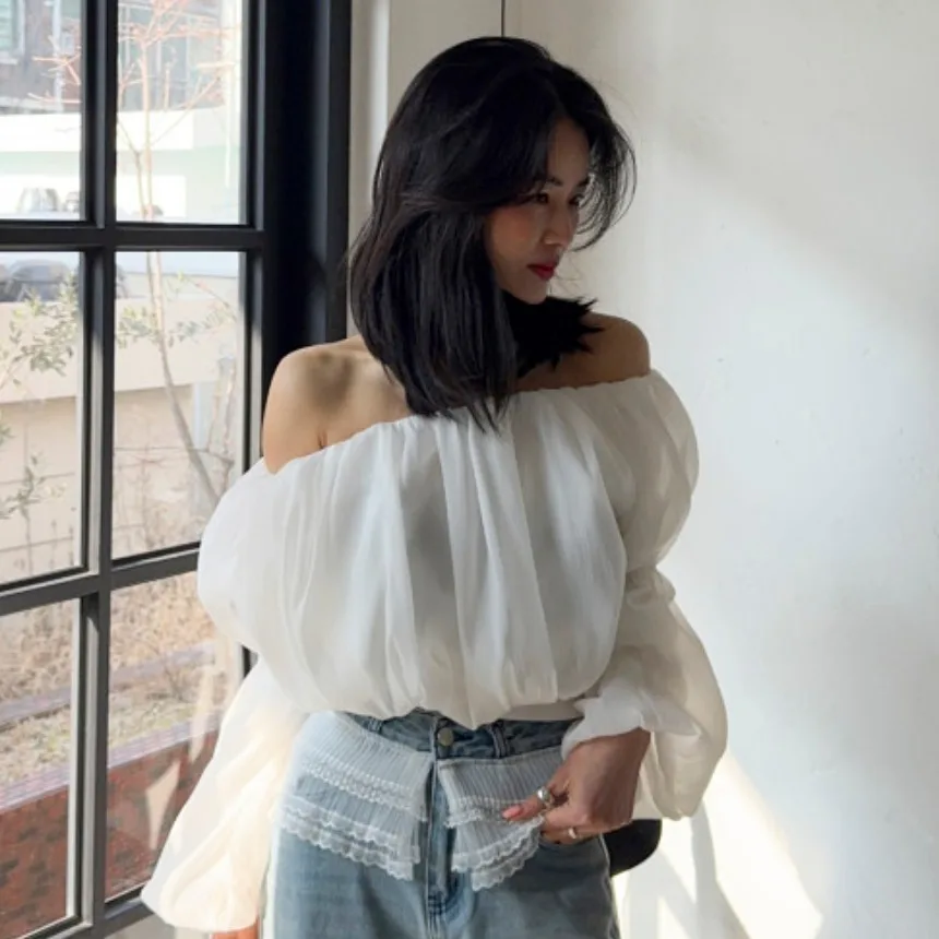 

Sweet Sle Long Sve oulder Bared One-oulder Lantern Sve Pure Color Versatile Spring 2026 Women's Faion Top