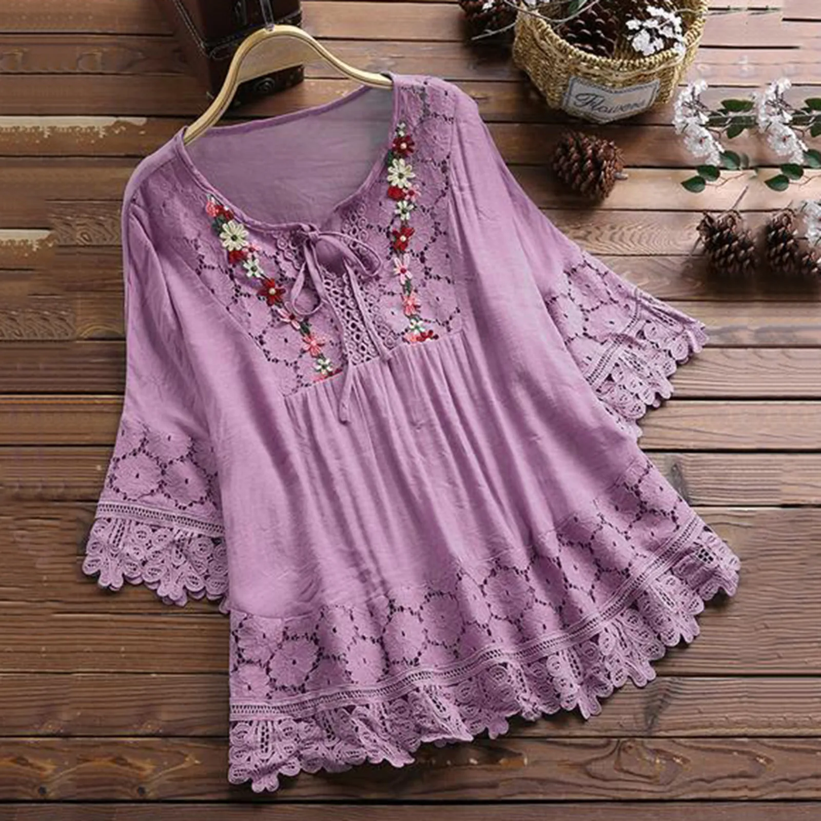 Women Lace Patchwork Vintage Blouse Fashion Bow Badage V-Neck Three Quarter Sleeve Casual Tops Summer oversized T-Shirt Blusas