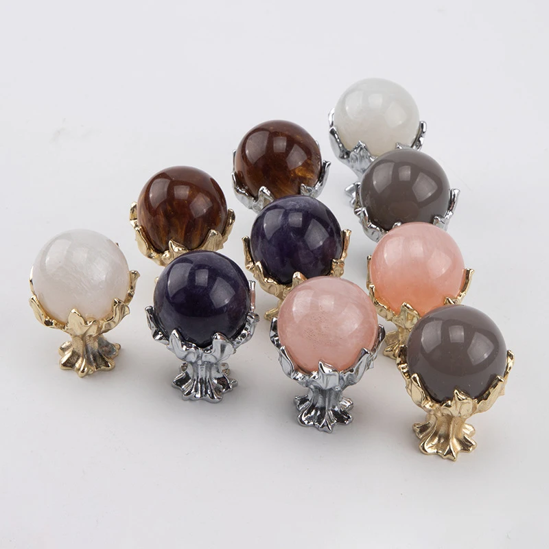 YUTOKO Zinc Alloy Creative Light Luxury Natural Gemstone Pink Crystal Pull Handle Kitchen Cabinet Trophy Drawer Knob