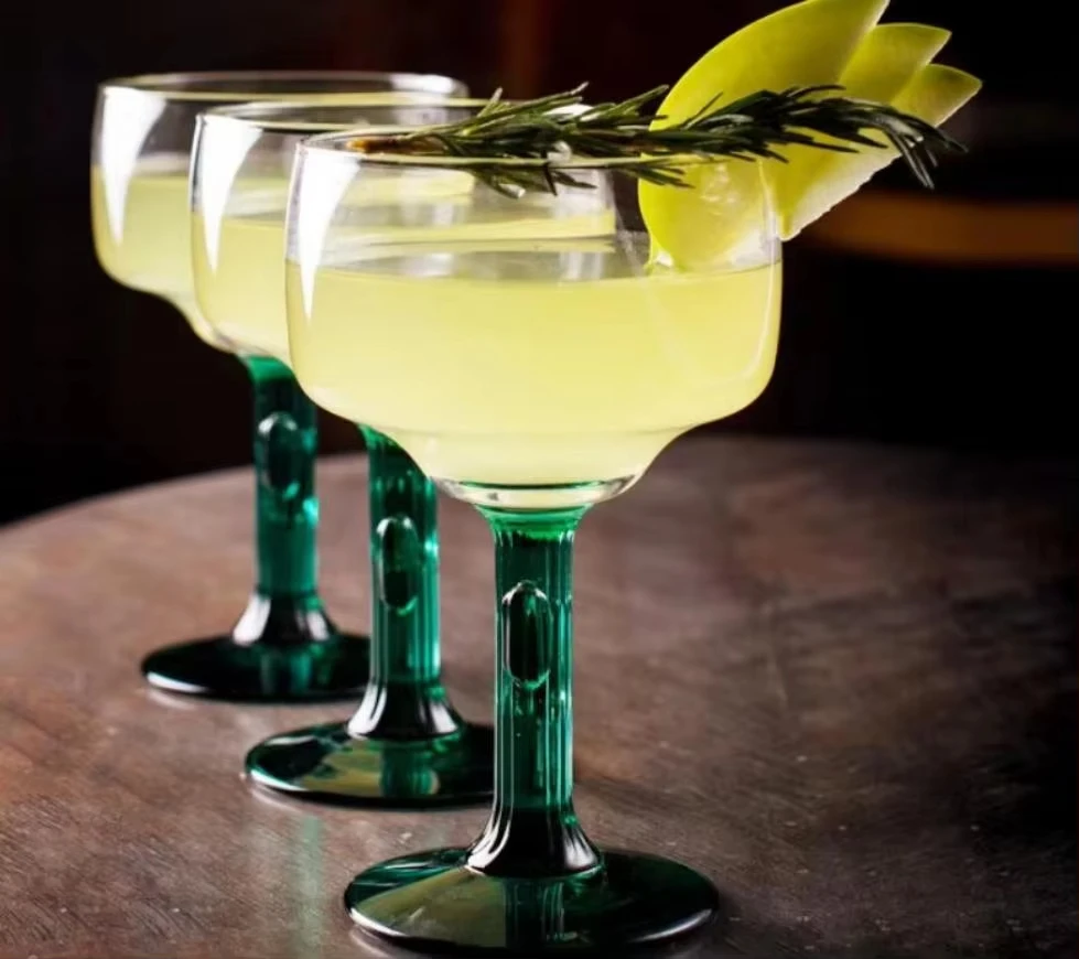 Cactus Shape Glasses Goblet Drink Glasses Margarita Wine Cold Drink Creative Juice