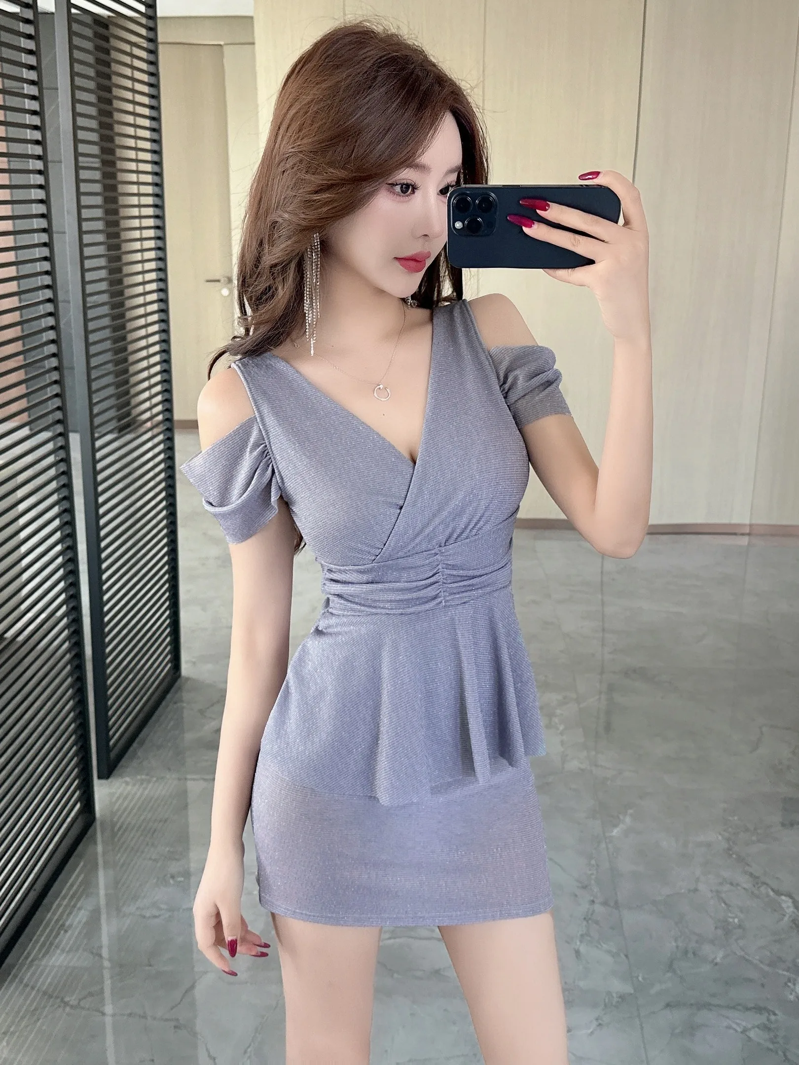 Gaun Bodycon Pendek Seksi Berk - Wrap Dress Work ulasan dan harga
