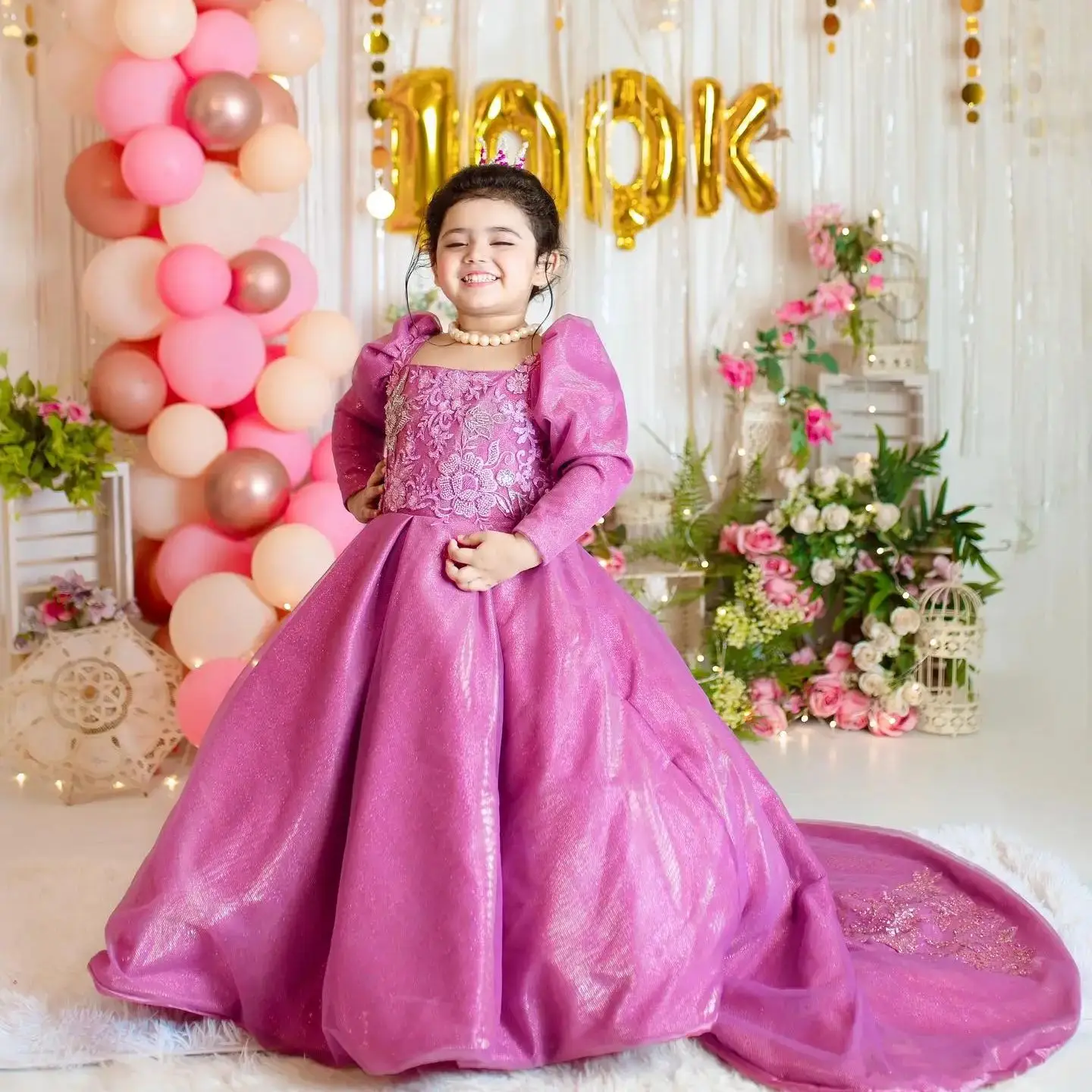 

Ball Gown Flower Girl Dresses for Photography Lace Appliqued Kids Birthday Gowns Long Sleeves Children First Communion Dresses