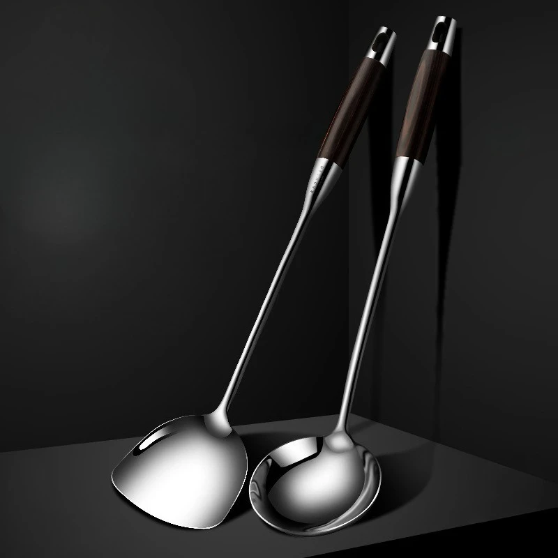 304 Stainless Steel Soup Ladle Wooden Handle Heat-resistant Kitchen Utensil Chef Specific Frying Spatula Household Leaky Spoon