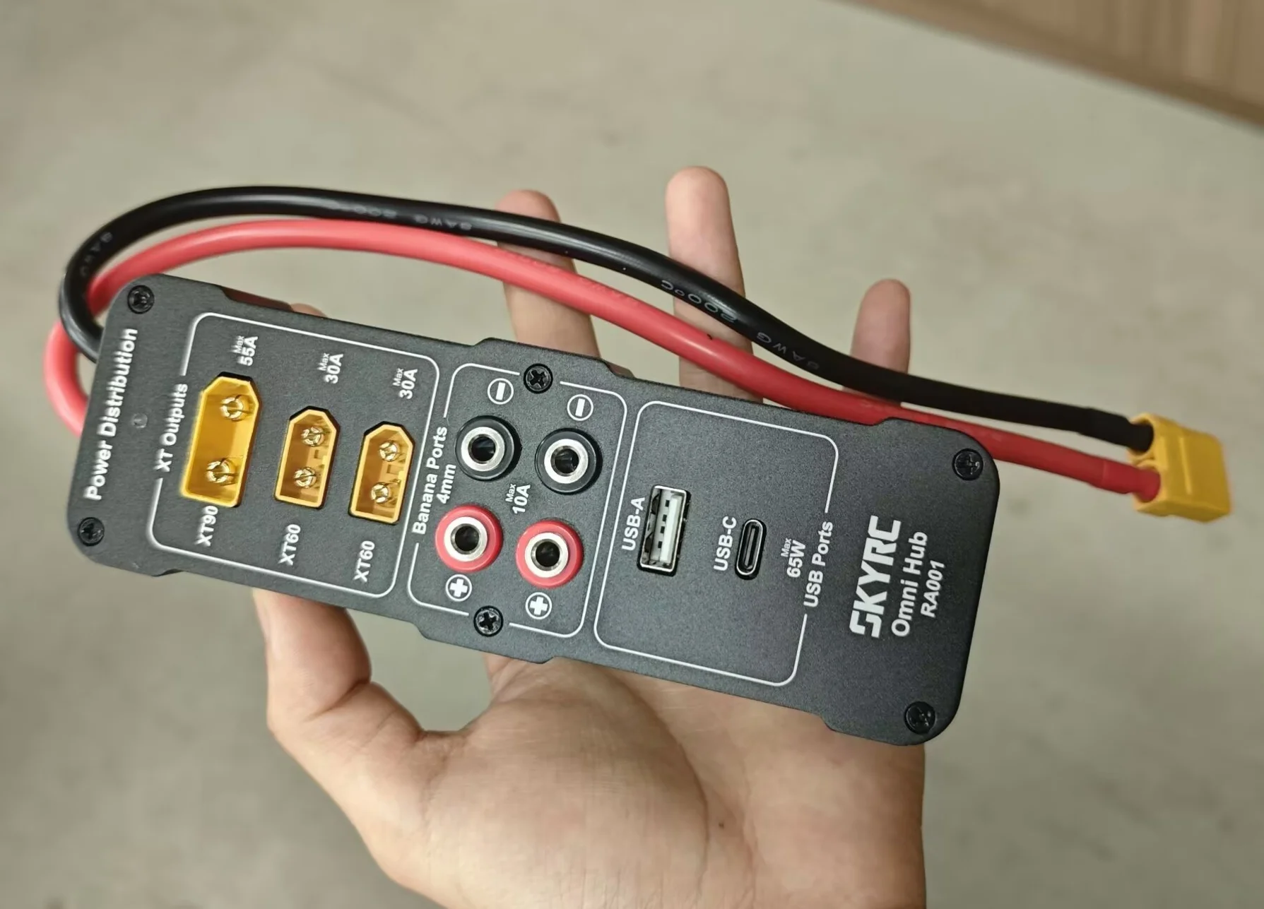 SKYRC RA001 Omni XT90 Power Distribution Hub 2000W with XT90 XT60 Type-C For RC Chargers