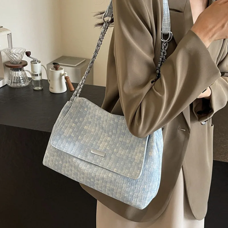 

Cross Shoulder Bag For Women New Fashion Trend Versatile Niche Texture Large Capacity Commuting Chain Shoulder Bag