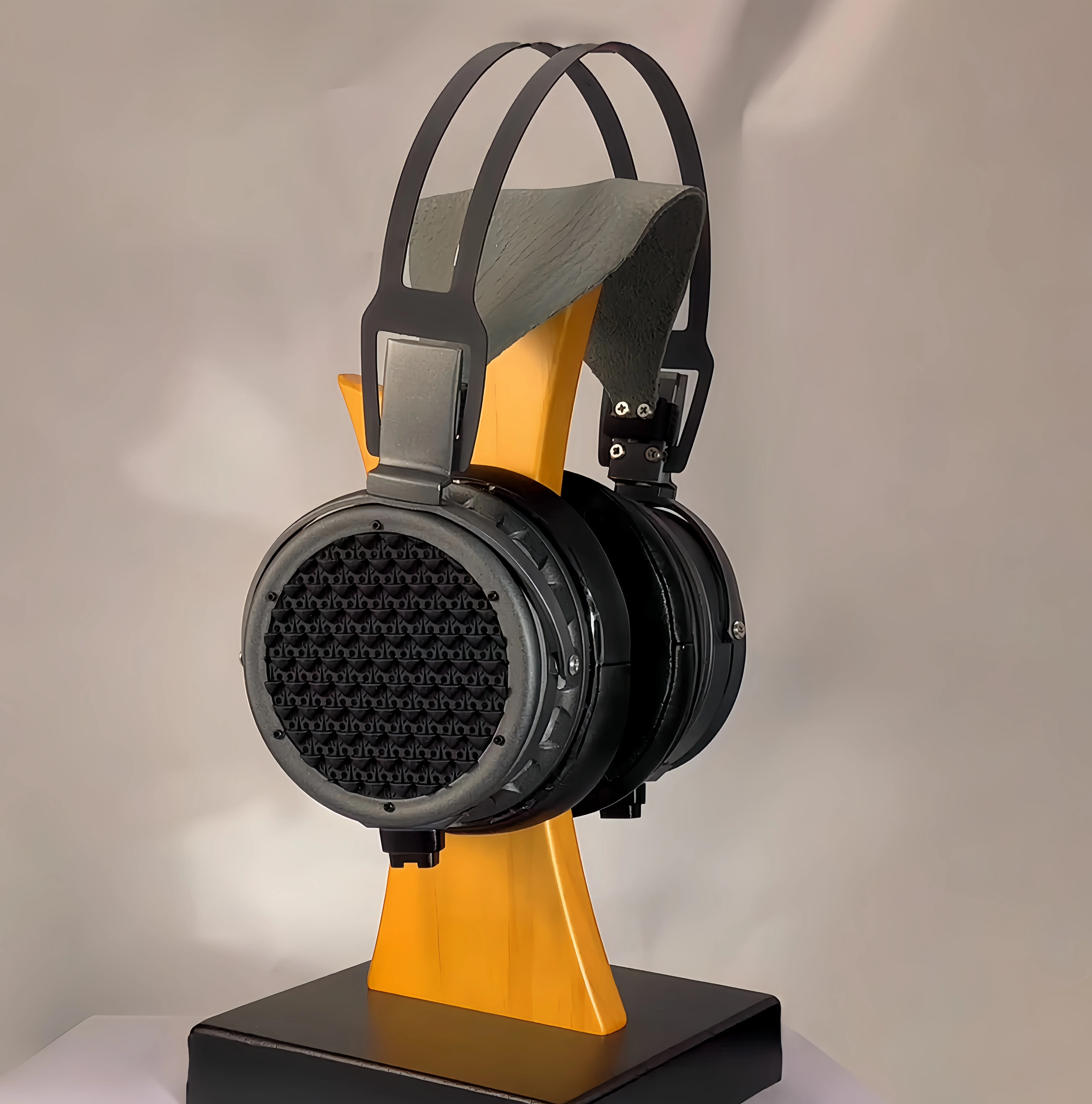

Geekyaudio X9000 100mm Electrostatic Over-Ear Full Size Magnetic Hifi Music Monitor Studio Audiophiles Musicians Bass Earphones