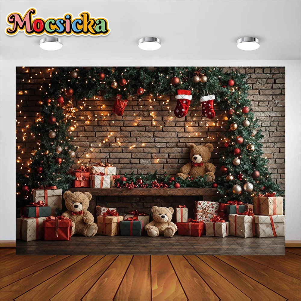 พวงมาลัยตุ๊กตาหมีน่ารักพื้นหลังสำหรับถ่ายภาพในห้องเทศกาลคริสต์มาสตกแต่งเป็นของขวัญฉากหลังรูปภาพภาพเหมือนวันหยุดของเด็กอุปกรณ์ประกอบฉากสำหรับสตูดิโอ