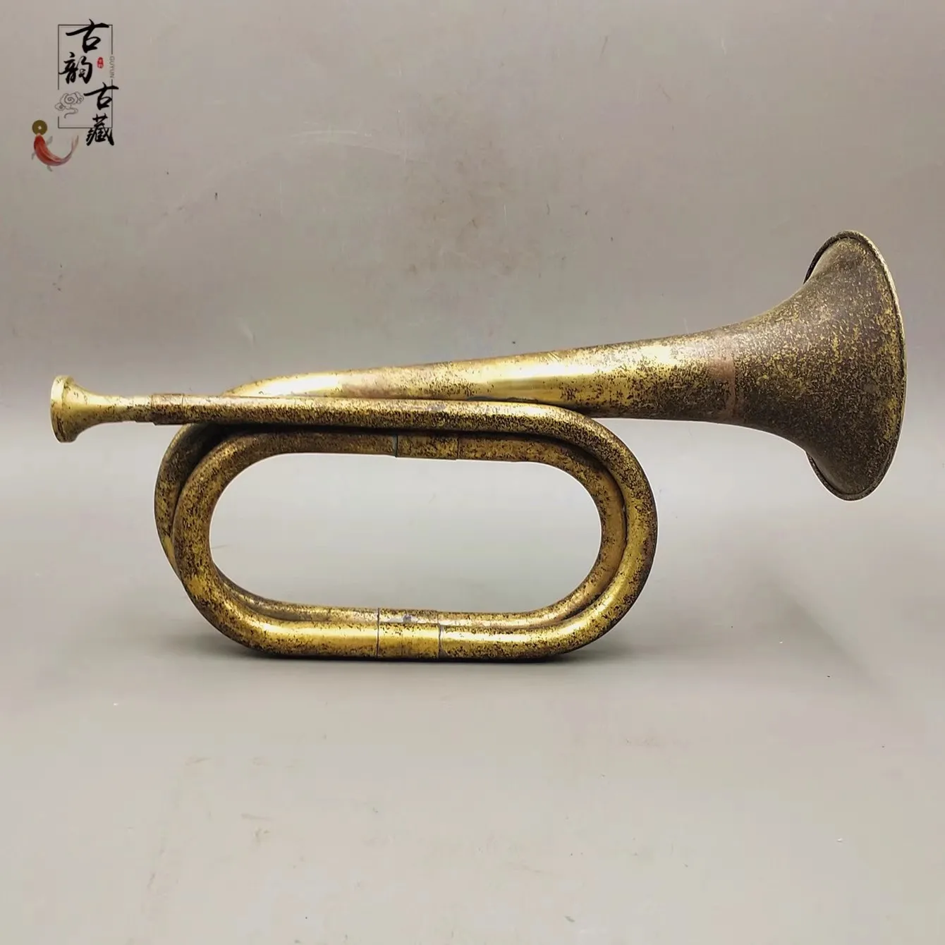 

Collection of old-fashioned charge military instruments, small trumpets, Eighth Route Army Assemblies