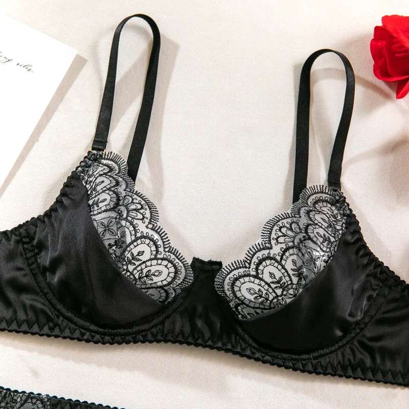 Bikini Embroidered Bra Lingerie Hollow Three-Point Backless Women's Sexy Lingerie with Stockings