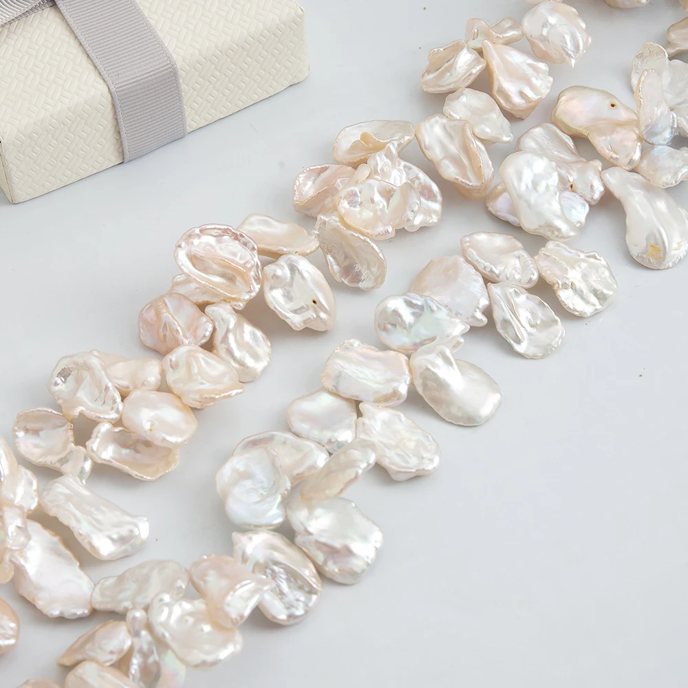 13x22mm Natural Freshwater Shell Large Petal Shape Spacer Beads for Jewelry Making DIY Bracelets Accessories 1Strand