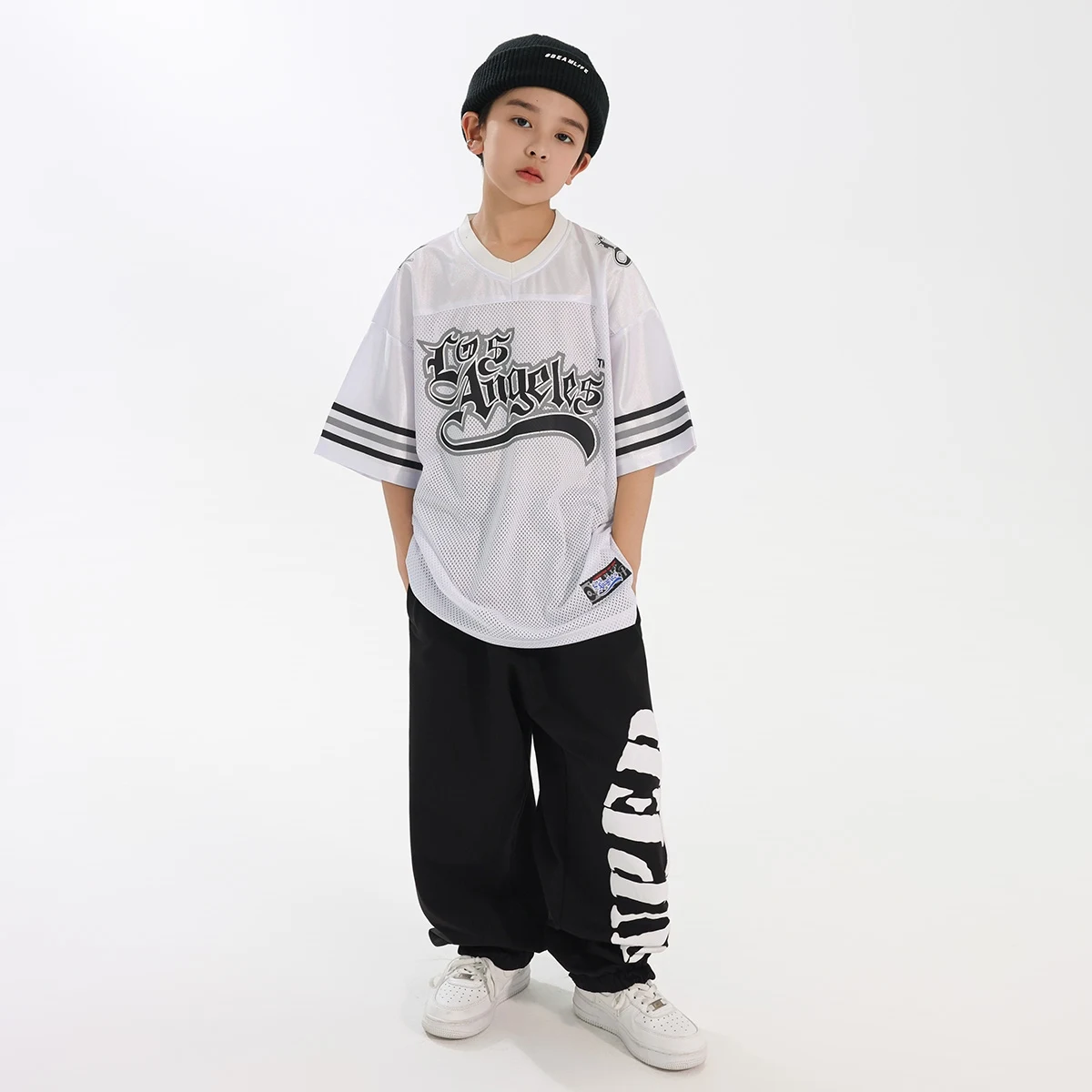 ชุดฮิปฮอปสำหรับเต้นรำ เสื้อแขนสั้นทรงหลวมสไตล์สตรีทแวร์สำหรับเด็กผู้ชายและเด็กผู้หญิง ชุดฝึกซ้อมแจ๊สแดนซ์ ชุดออกกำลังกายแบบสปอร์ต BL16380