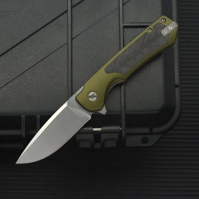 Nuovo 714 Coltello pieghevole da campeggio esterno D2 Lama in acciaio + manico in fibra di carbonio Tasca di sopravvivenza Caccia tattica Coltelli da frutta Strumenti EDC